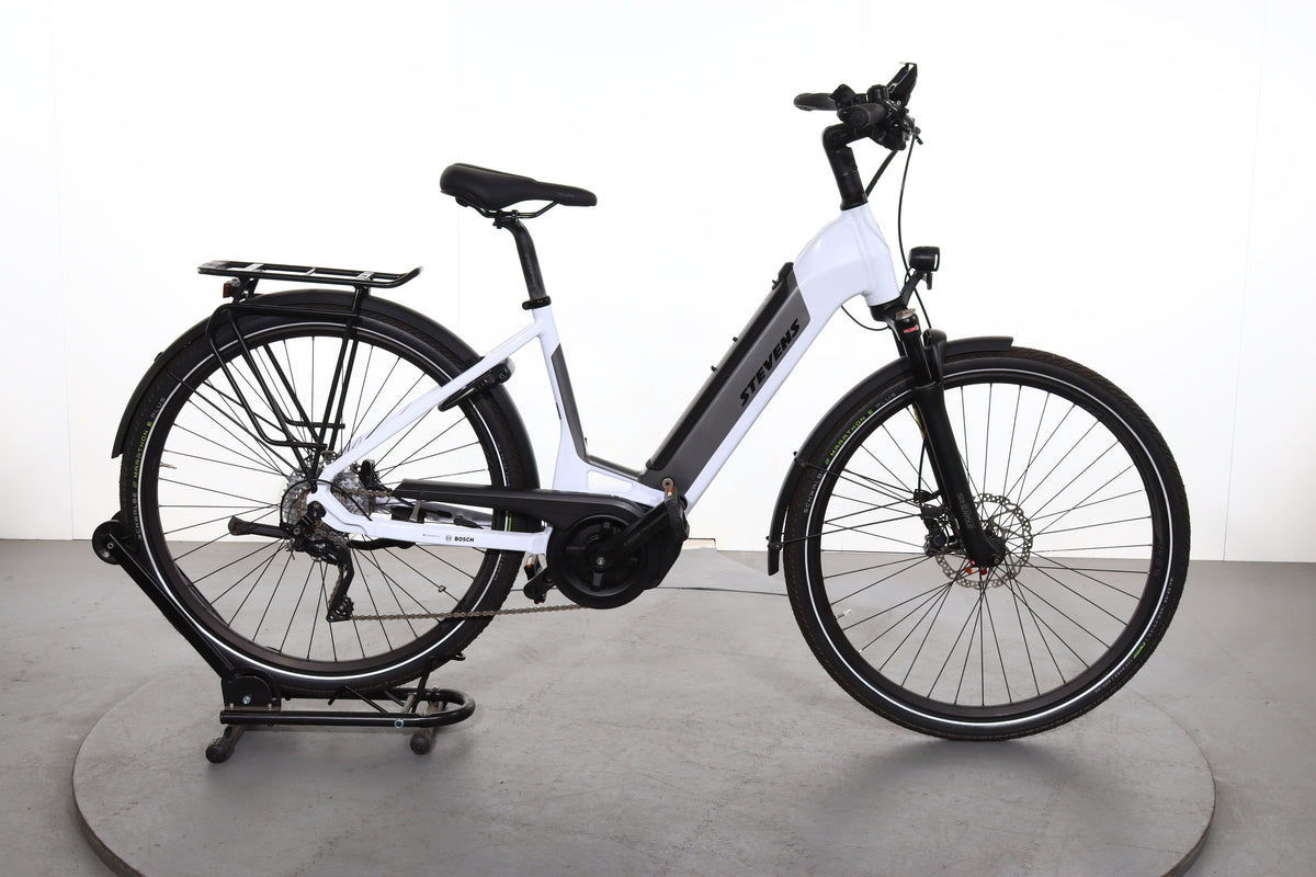 Stevens E Tour Bike Stevens E-Triton PT5 Electric Bike Refurbished