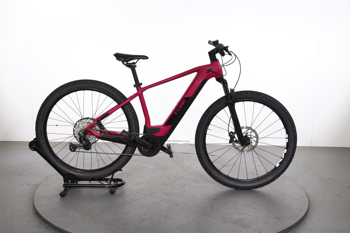 cube e bike berry Electric Reaction Hybrid Race refurbished Grenoble C8 PASSAT Classic 7-Gang Damen Holzart des Deckels:Eichenholz