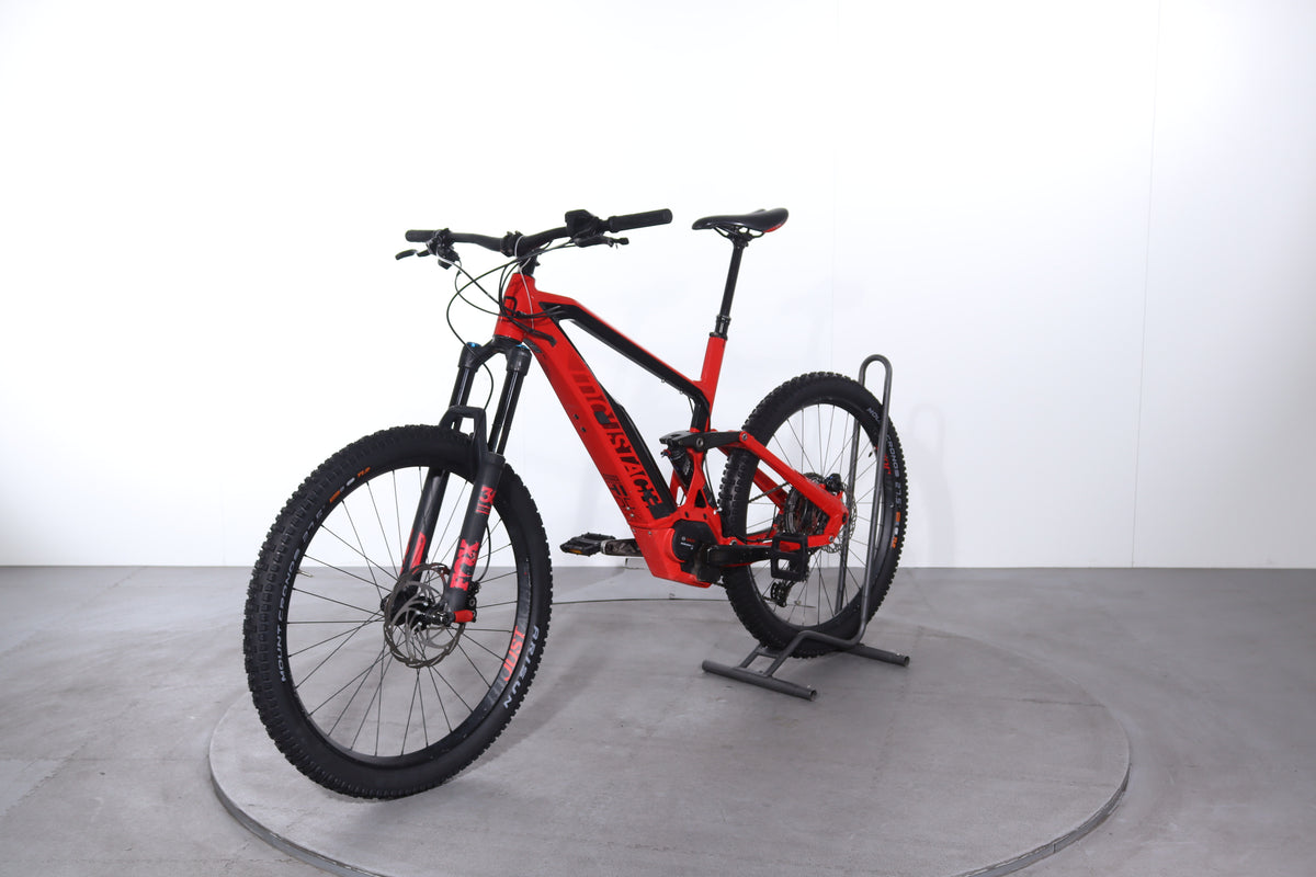 Moustache Samedi 27 Race