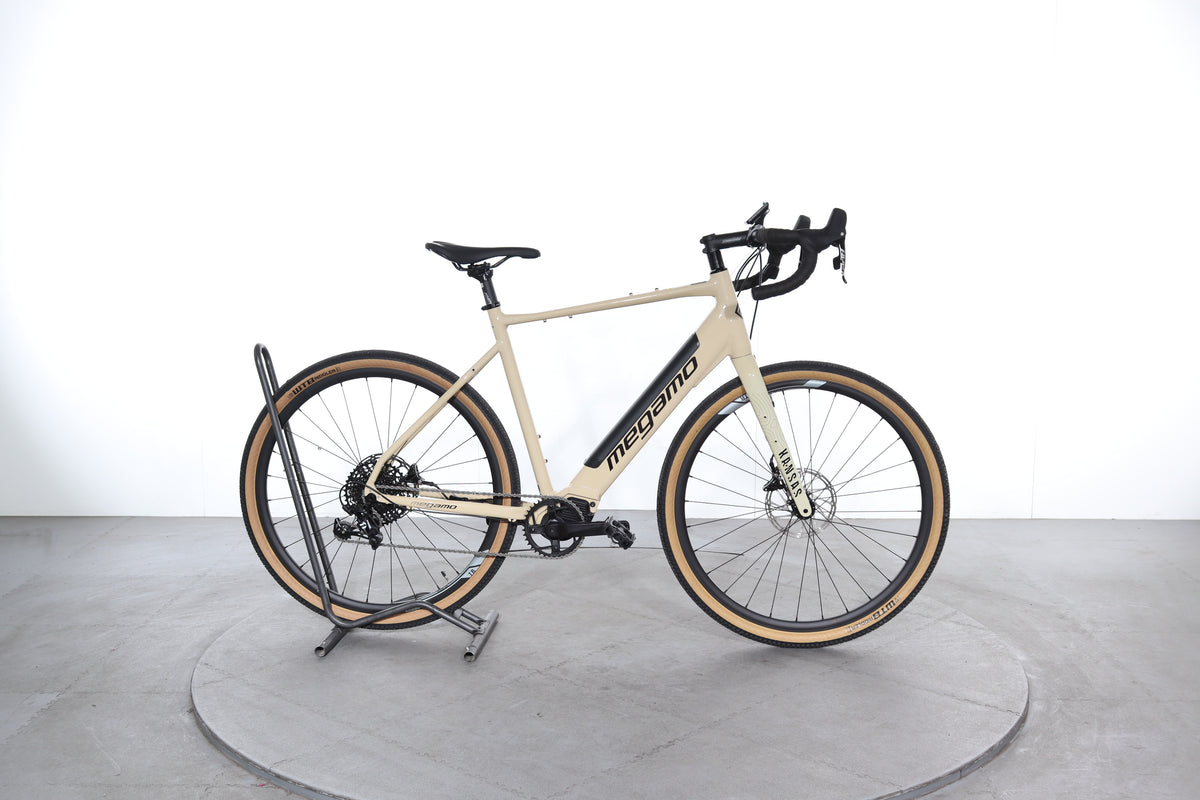 Megamo Kansas electric bike refurbished Upway