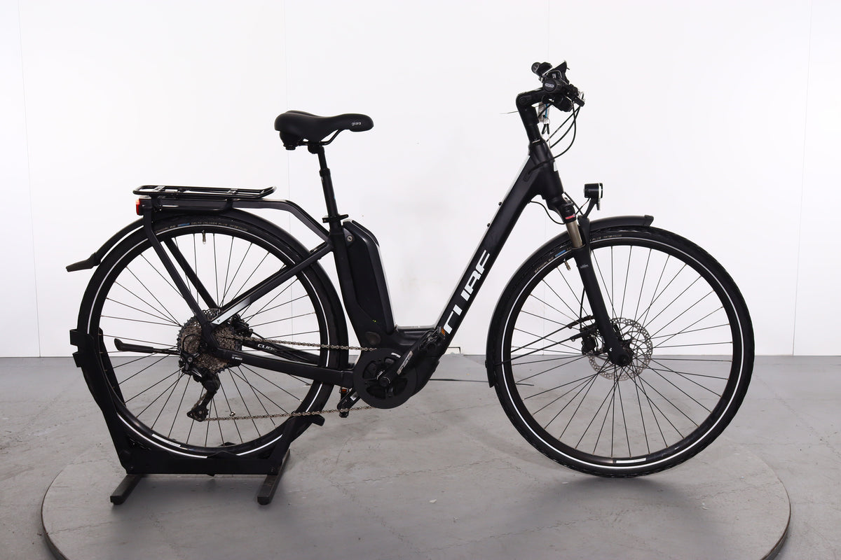 cube touring hybrid pro 500 e-bike 2019 Electric bike refurbished 颜色:Grau&Weiß Bike Breakdown: Gravel Bike Alltagsrad
