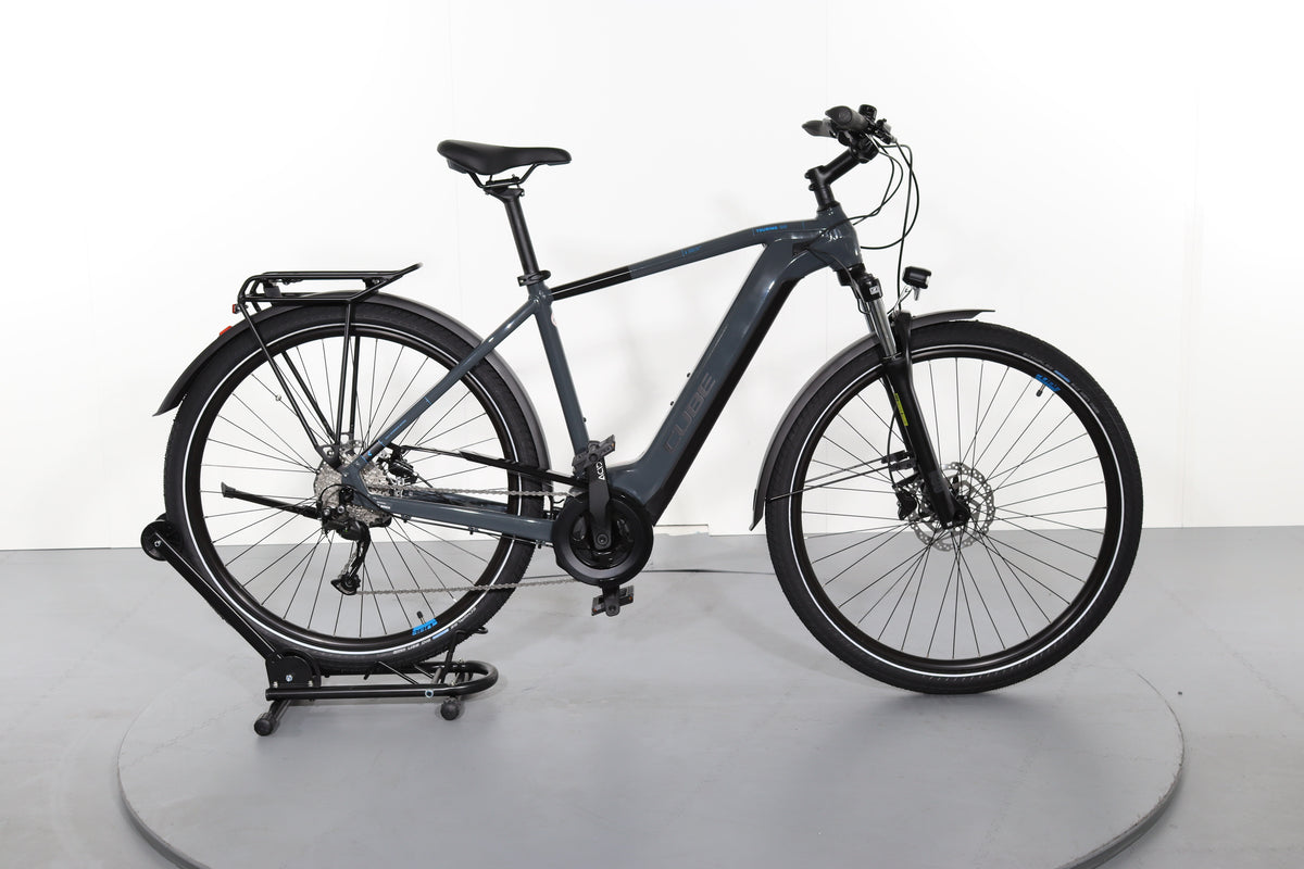cube kathmandu hybrid one 625 e-bike trekking Cube Electric Bike Cube Touring Hybrid One refurbished