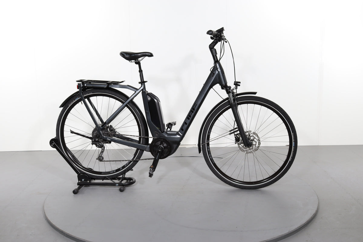 Cube Touring HPA electric bike refurbished