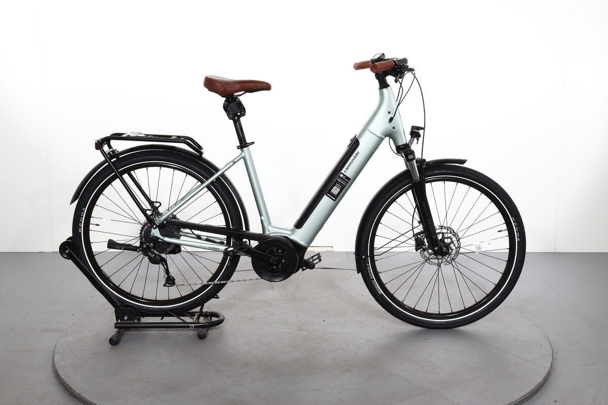 Cannondale Adventure Neo 2 EQ electric bike refurbished