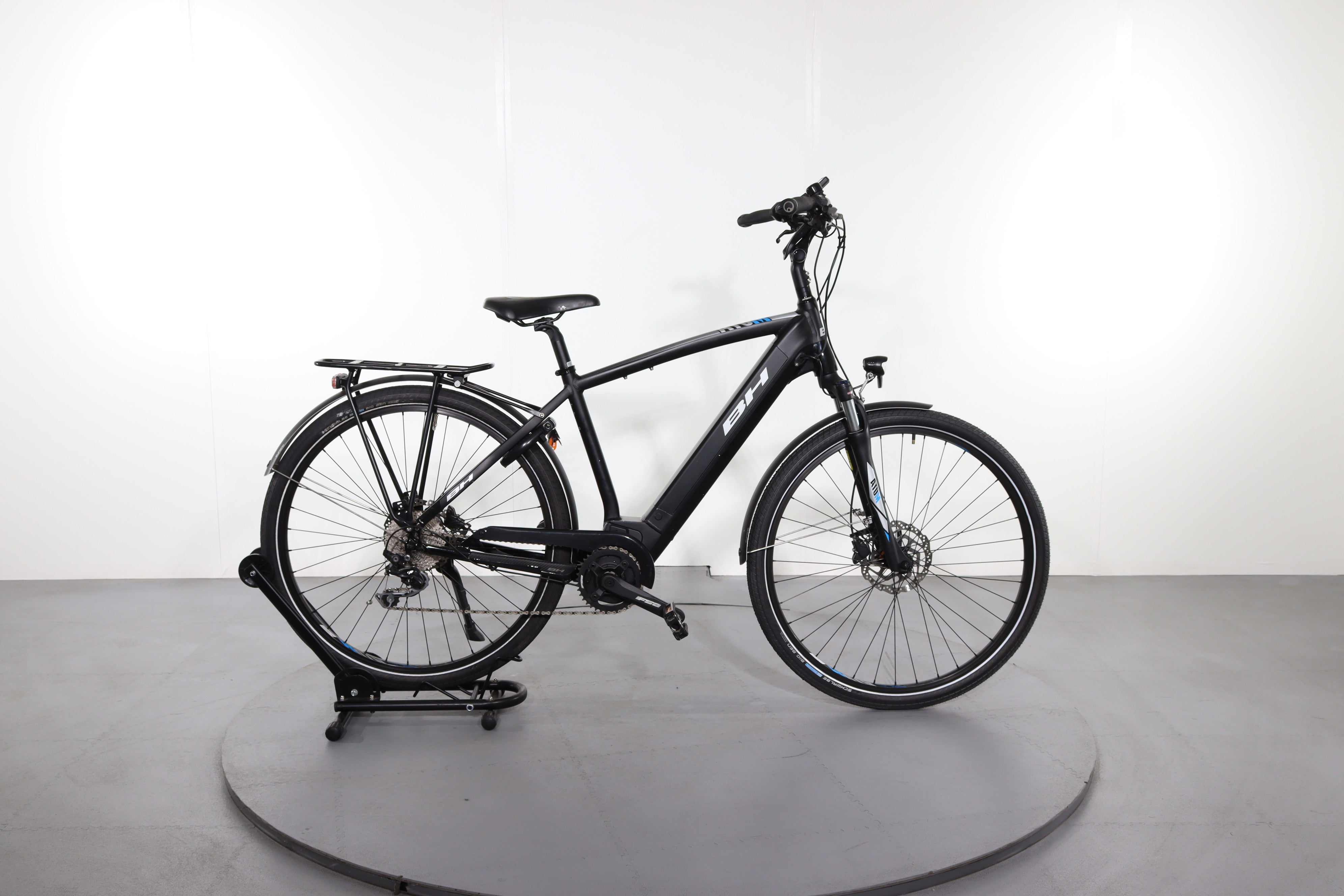 bh trekking e bike Electric bike BH Atom City Pro refurbished