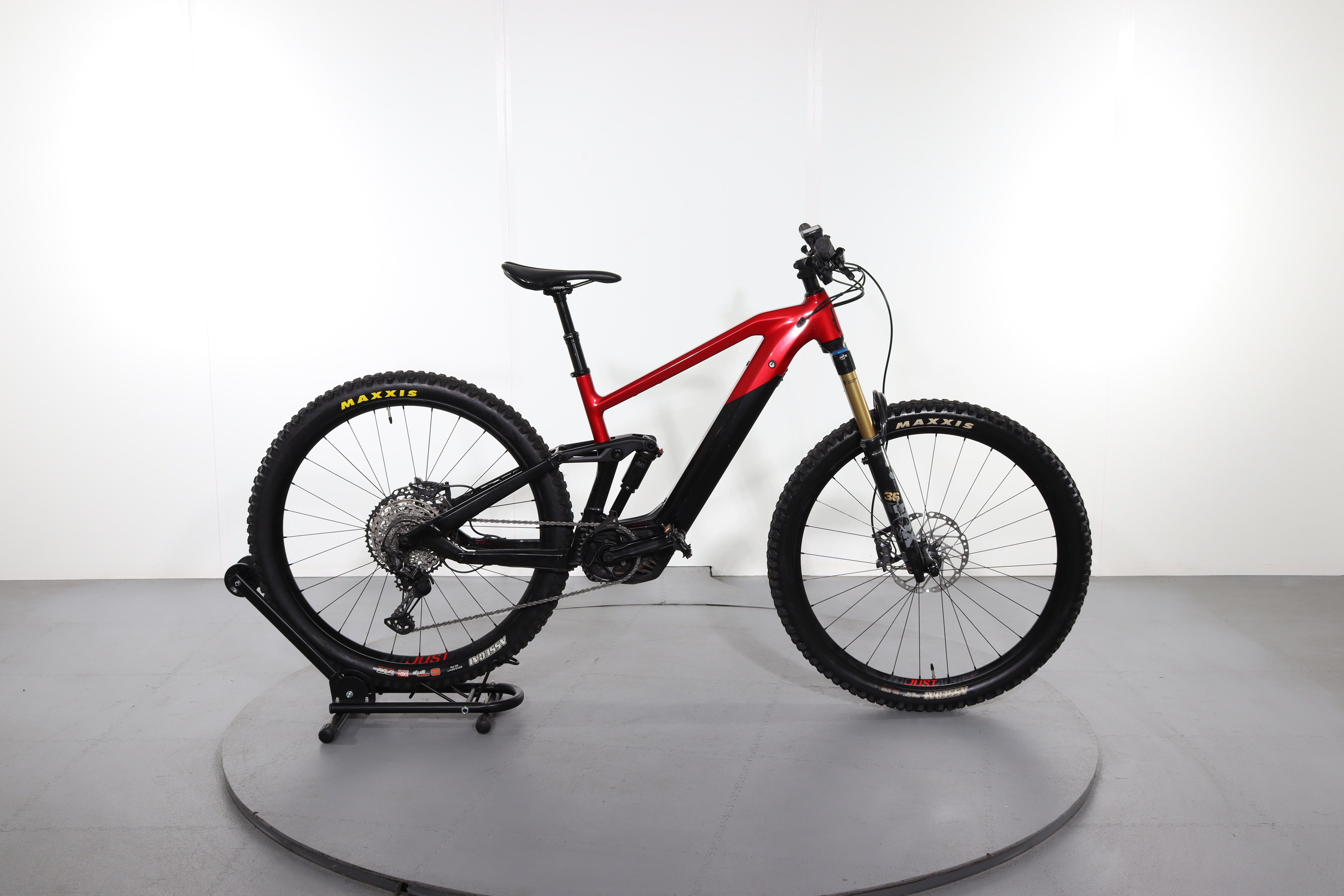Electric bike Moustache Samedi 29 Trail refurbished Upway