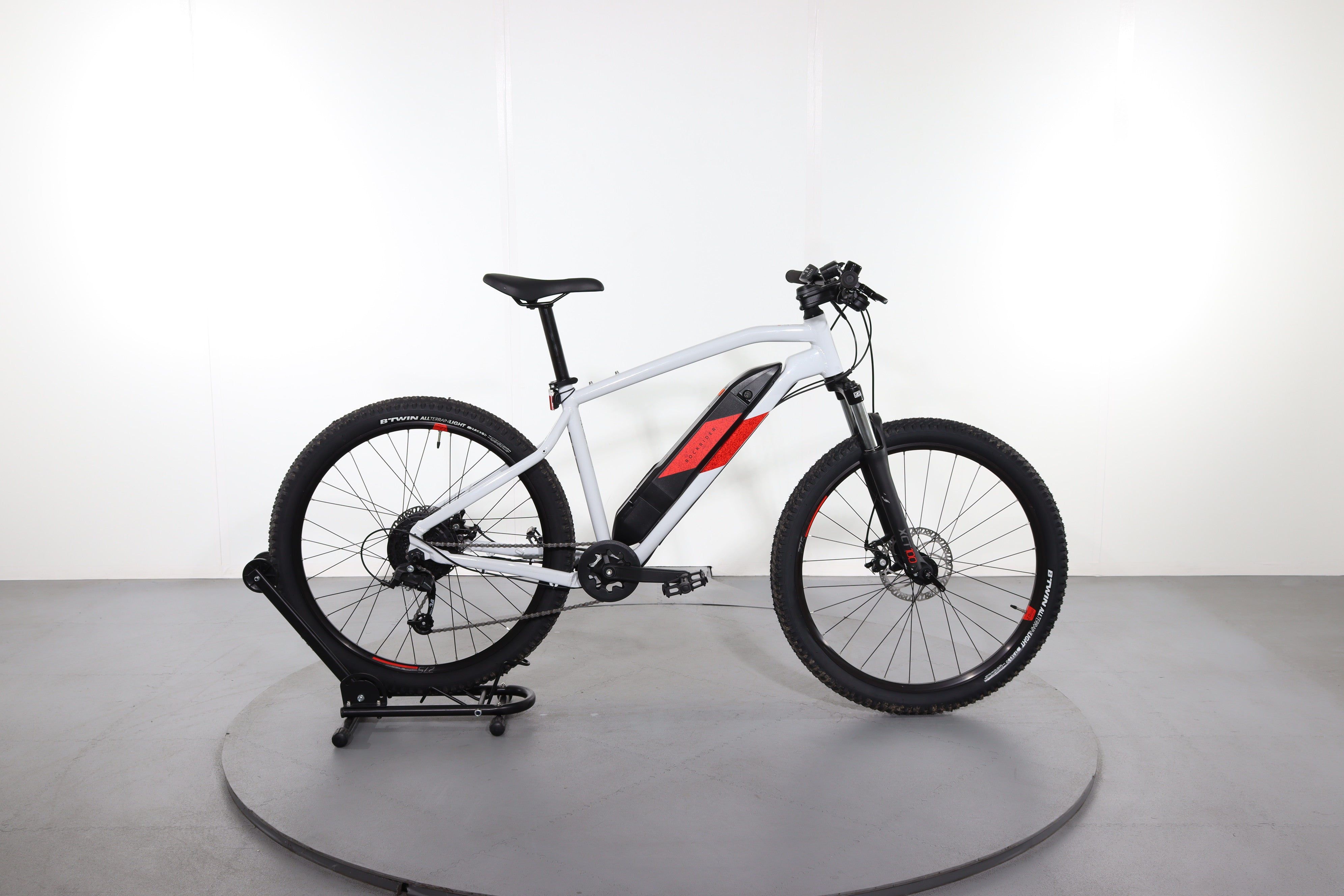 St 100 Electric Bikes At Decathlon Buy Electric Cycle Online E