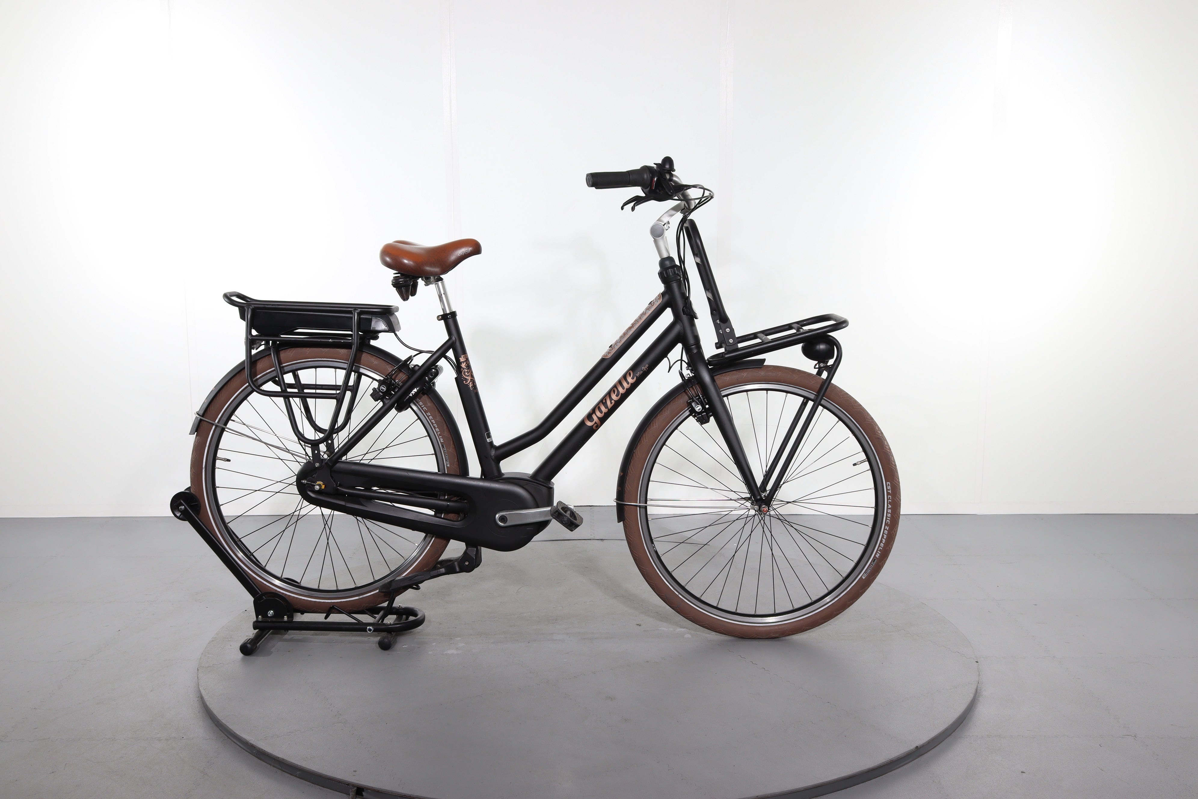 gazelle fahrrad e bike miss grace Gazelle Miss Grace C7 electric bike refurbished