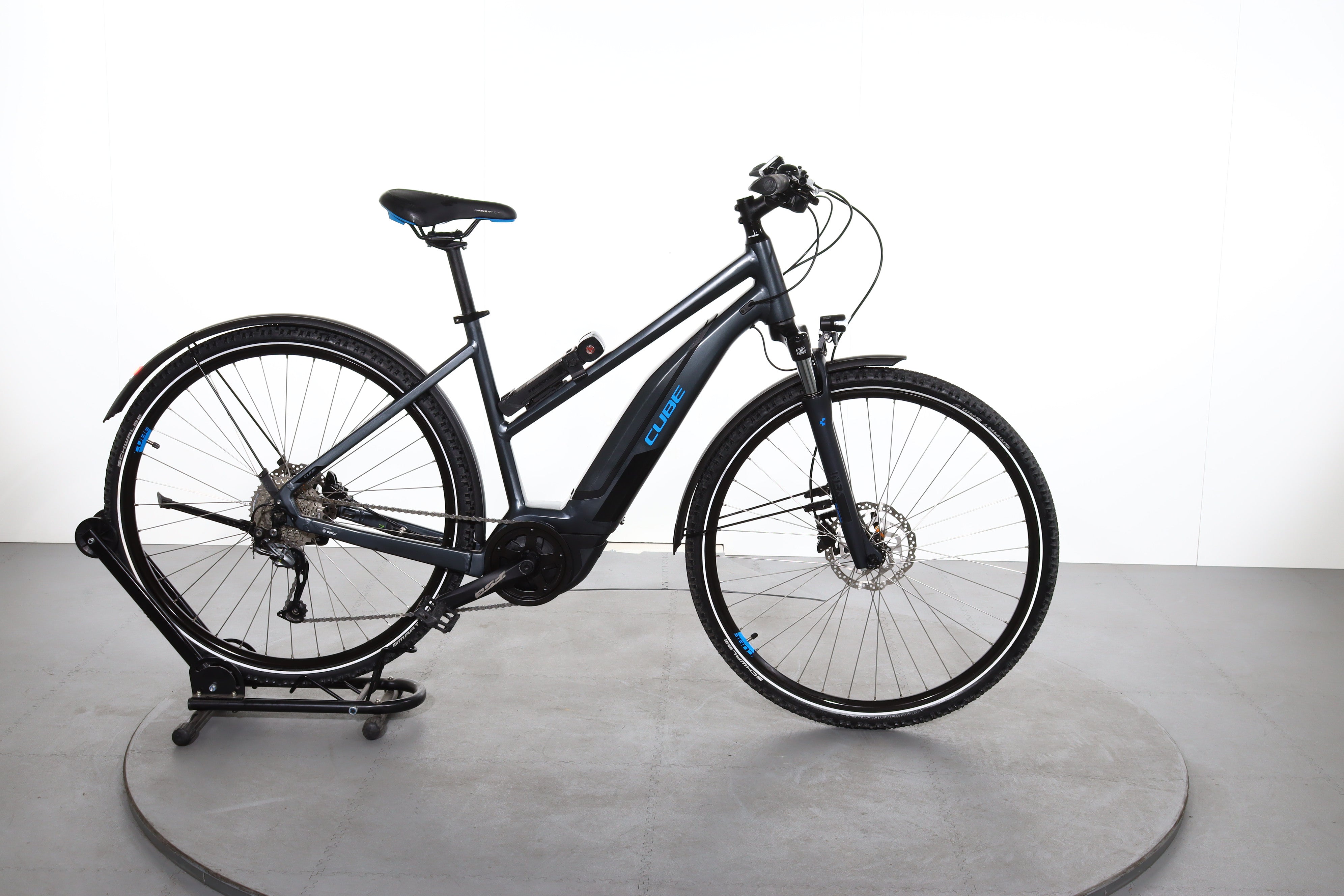 e bike cube nature Electric bike Cube Nature Hybrid One Allroad refurbished