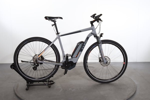 Cube Cross Hybrid One electric bike refurbished