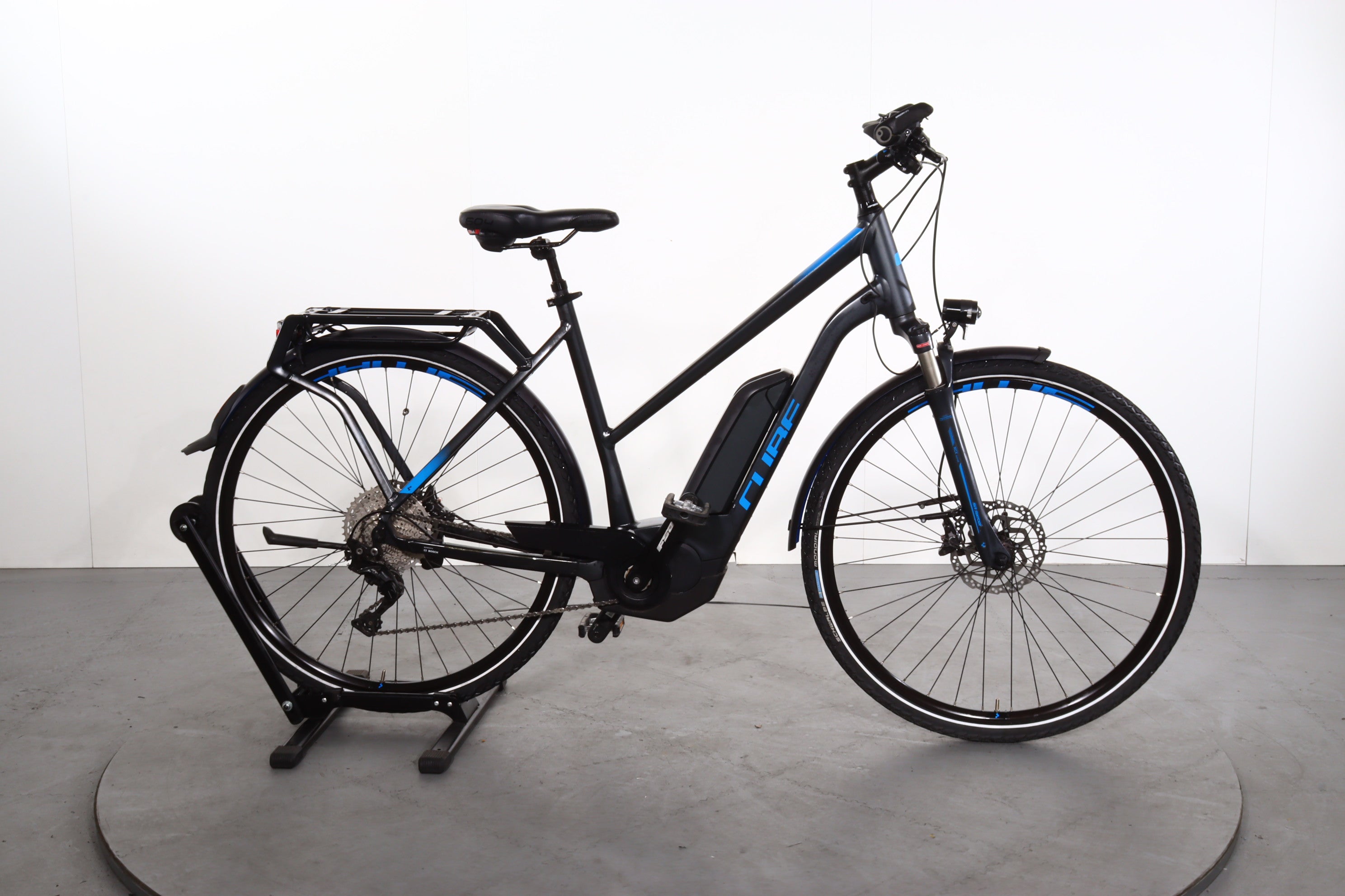 Cube Kathmandu Vélo Cube Femme Cube Kathmandu Vélo Btwin