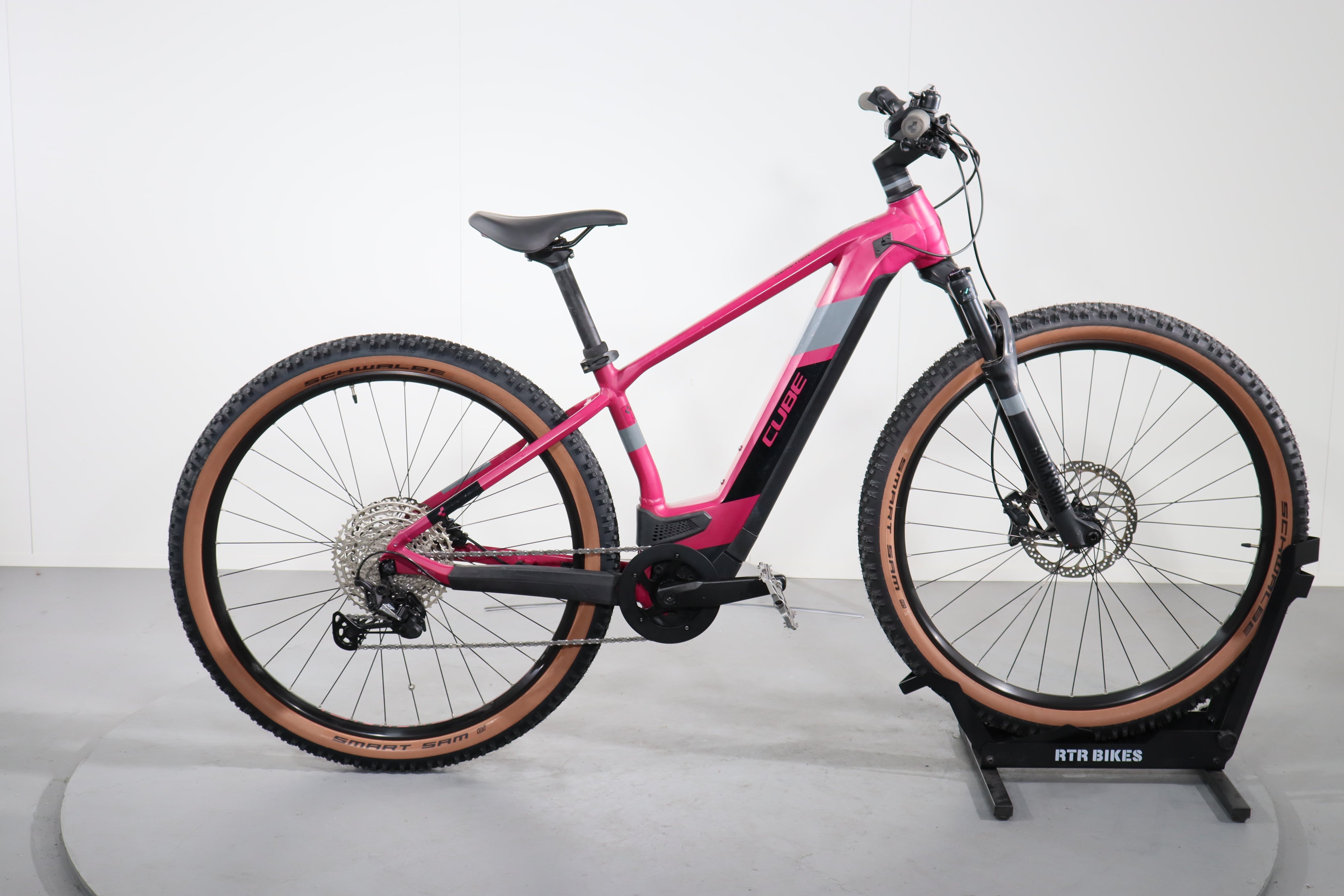 cube reaction race 625 e bike Electric bike Cube Reaction Hybrid Race 625 refurbished