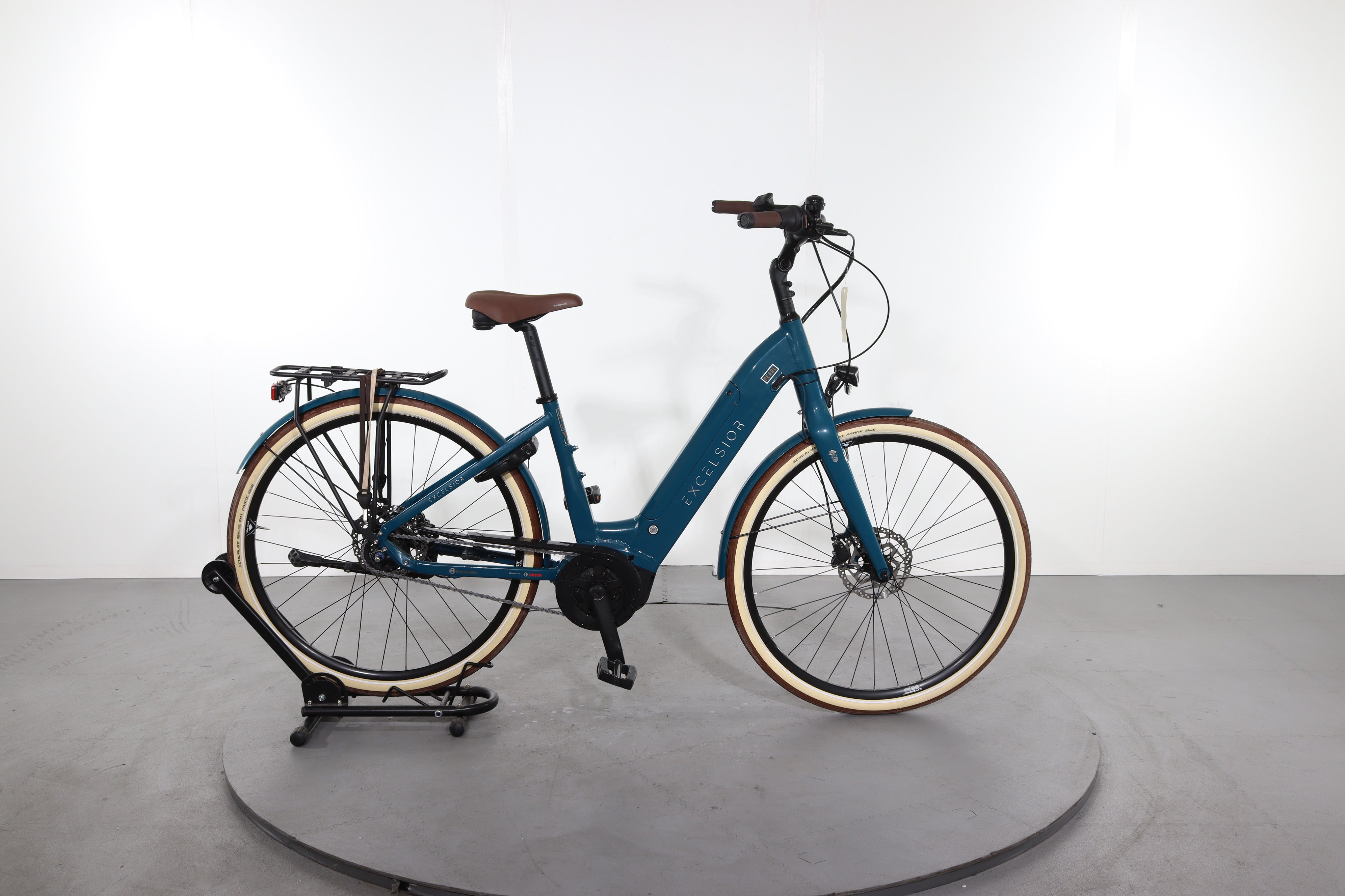 excelsior fahrrad e-bike pearl Electric bike CB refurbished Die 55 schönsten E-Bike-Touren bici città donna Color:Gloss Metallic Obsidian / Burnt Gold Metallic