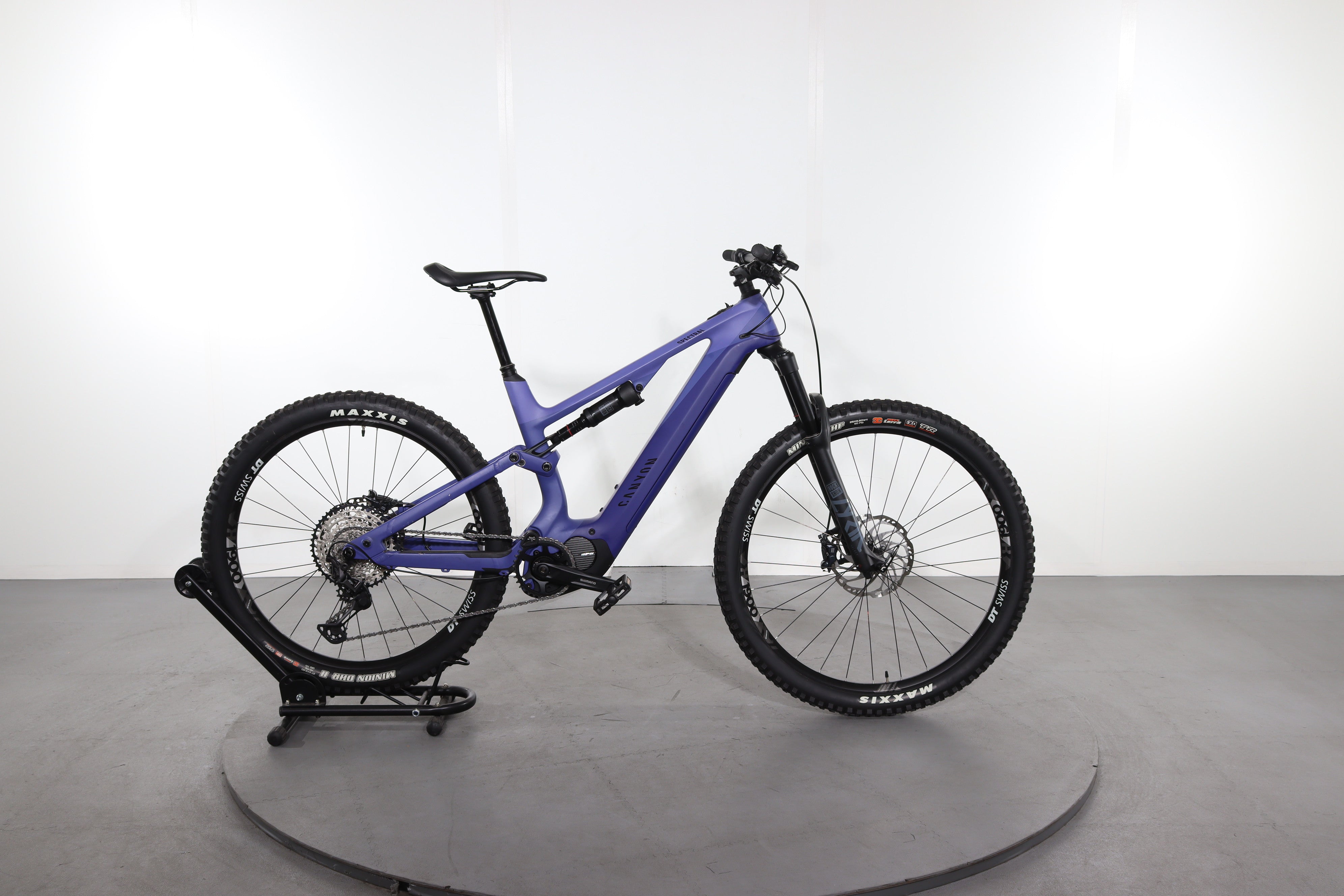 preiswerte sonnensegel CHARLYNE für Minicamper mit k category_1719 Gepäcktaschen für das E-Bike. Abmessungen (B x T x H mm):1600 x 800 x 750