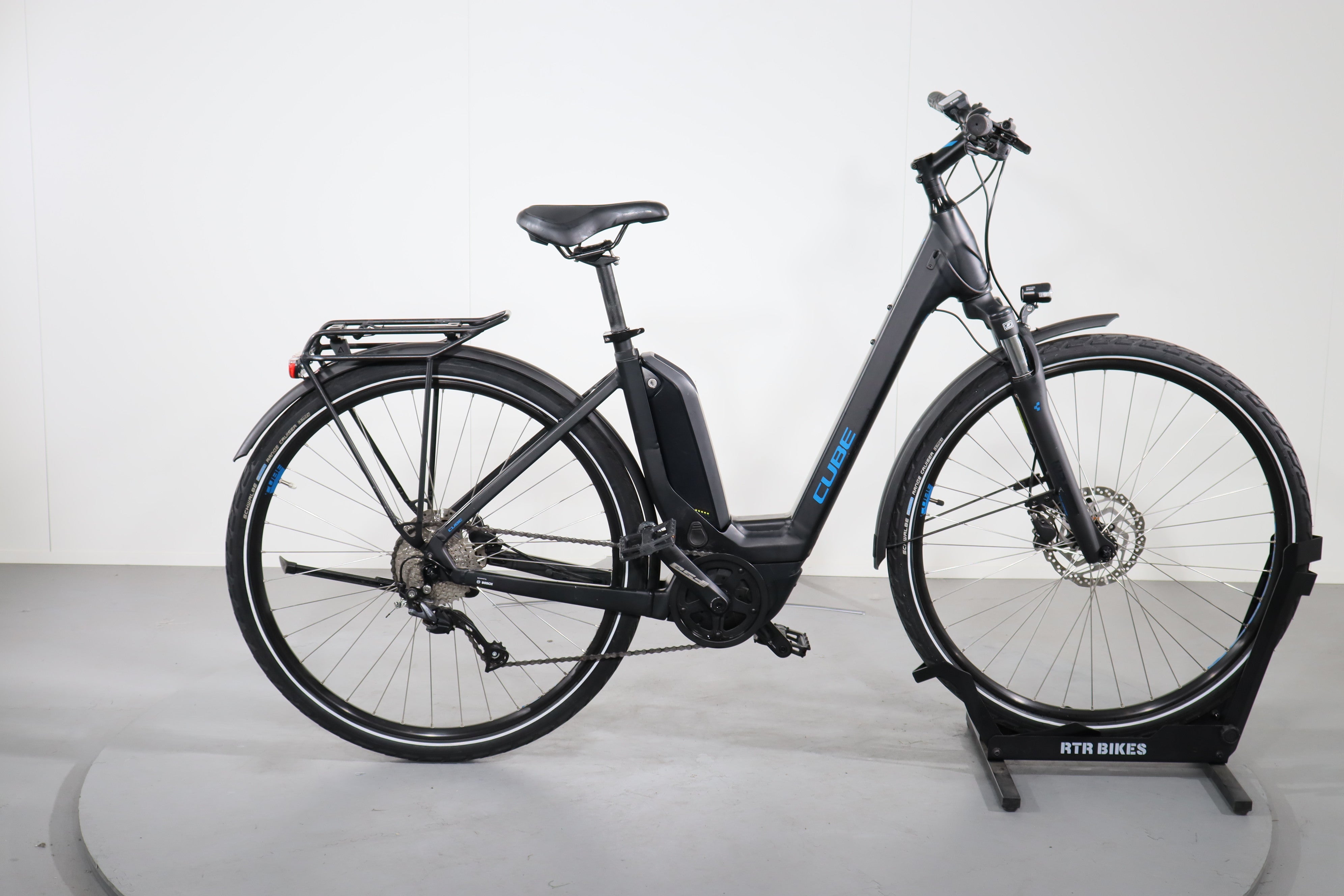 e bike cube touring hybrid one 400 Electric bike Cube Touring Hybrid ONE 2020 refurbished