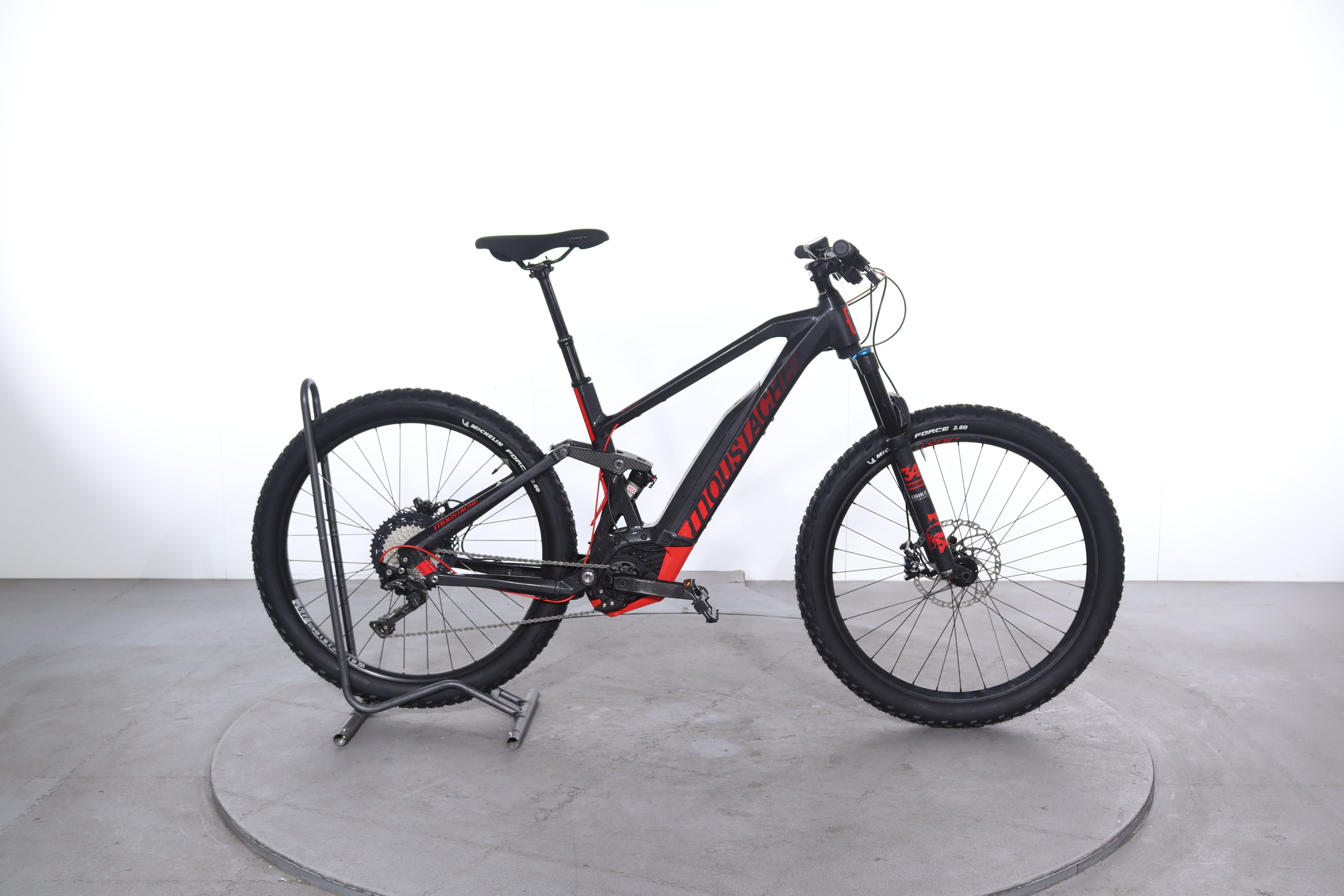 moustache e-bike mtb fully samedi 27 trail 8 Electric bike Moustache Samedi 27 Trail 8 refurbished