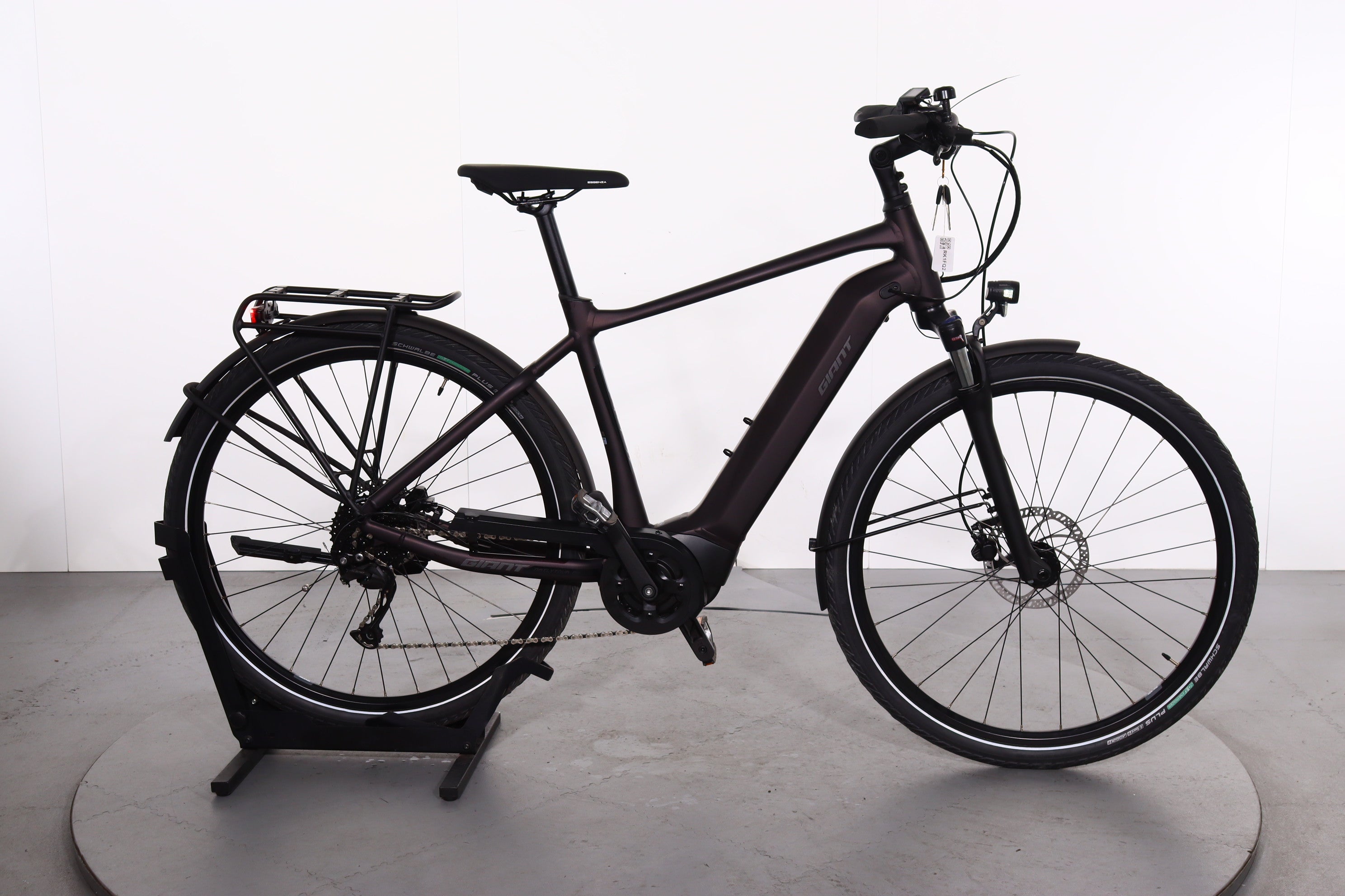 2022 Giant E+ 3 Electric Bike ( refurbished