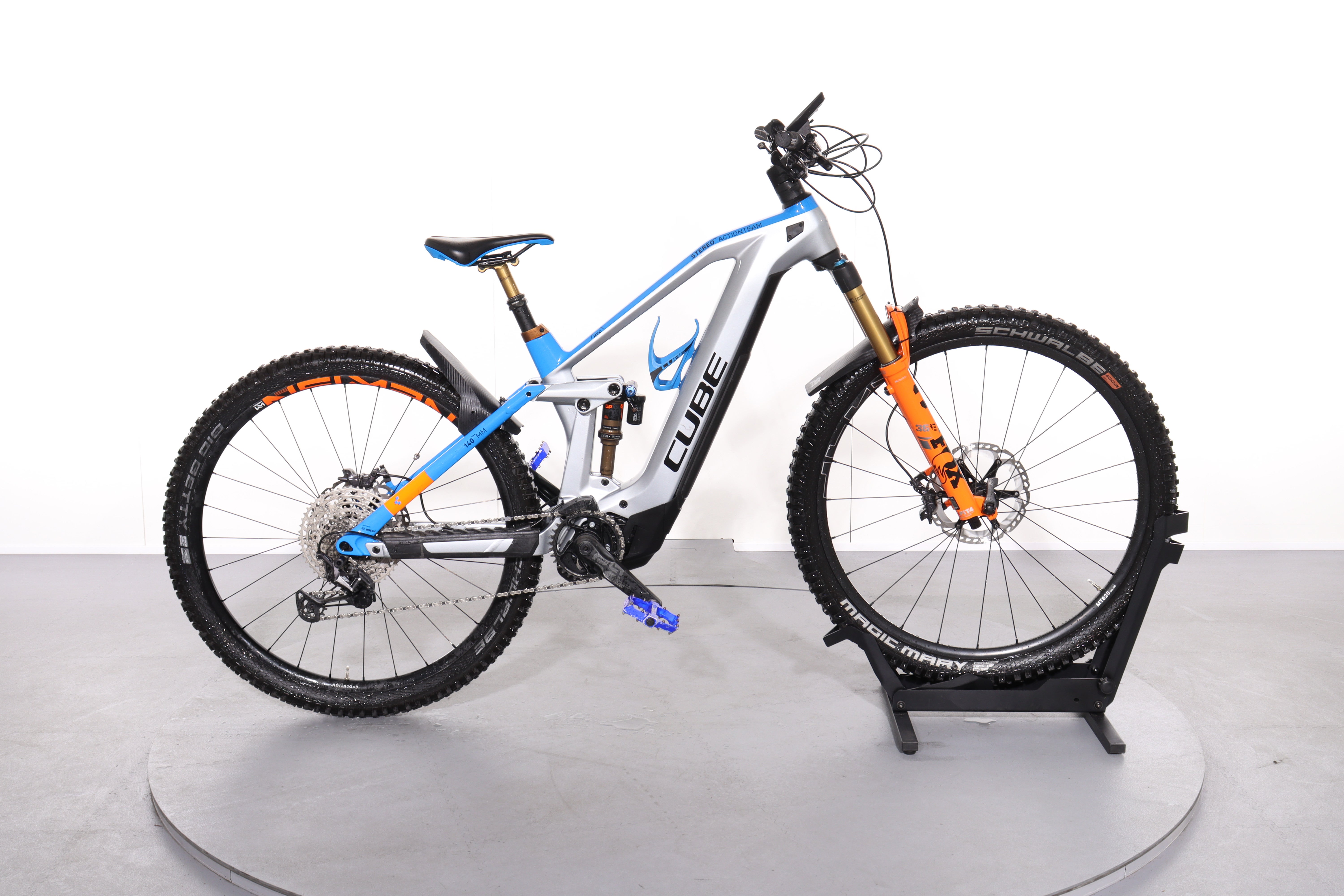 stereo hybrid 140 hpc actionteam 625 kiox Cube Nyon 2021 refurbished electric bike Color:Fuchsia/Electric Blue with Clear Lens ALPENSATTEL® Ergonomischer Fahrradsattel [3D Category:Fahrradsättel_Ergon