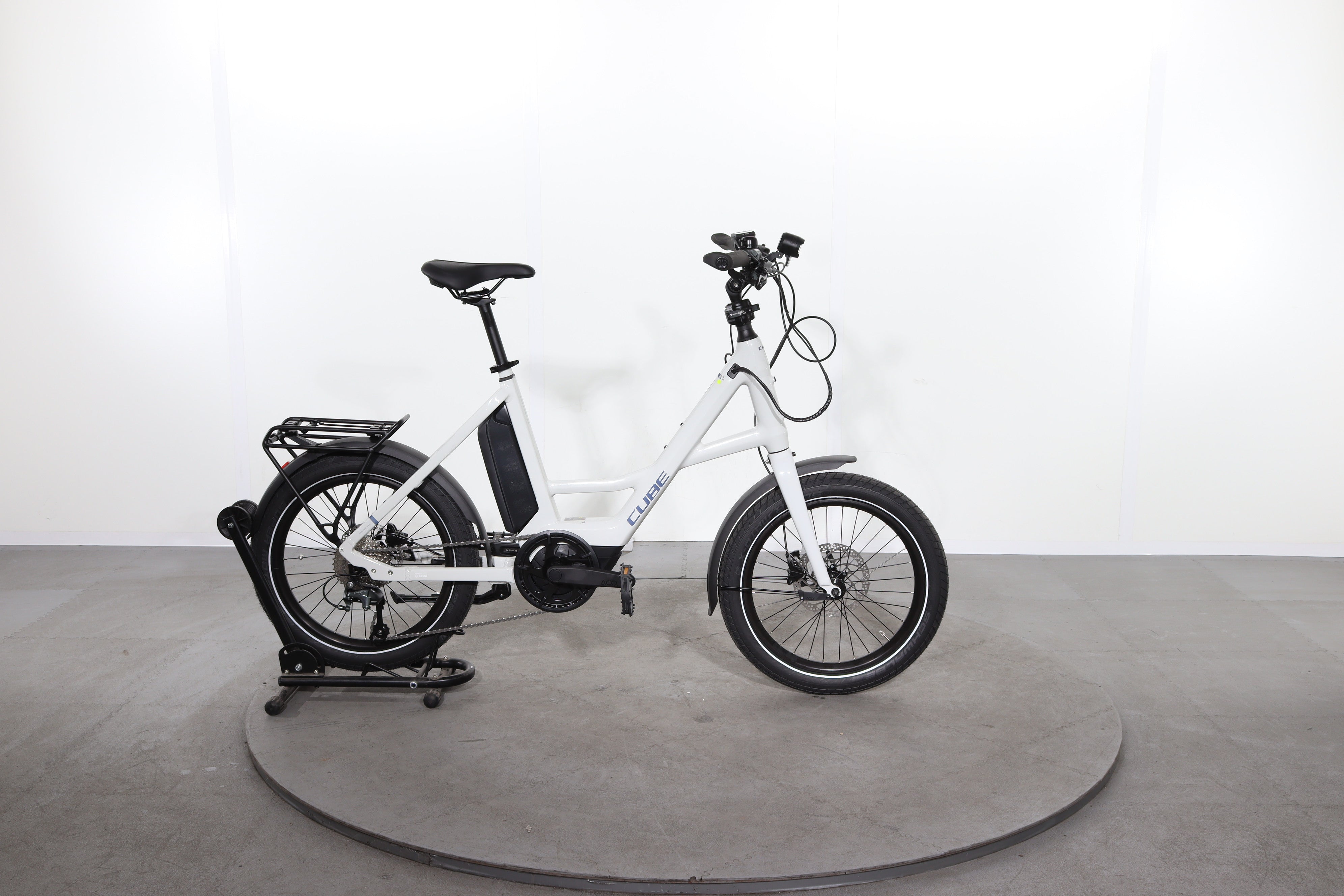 refurbished Cube Compact Hybrid 2025 electric bike