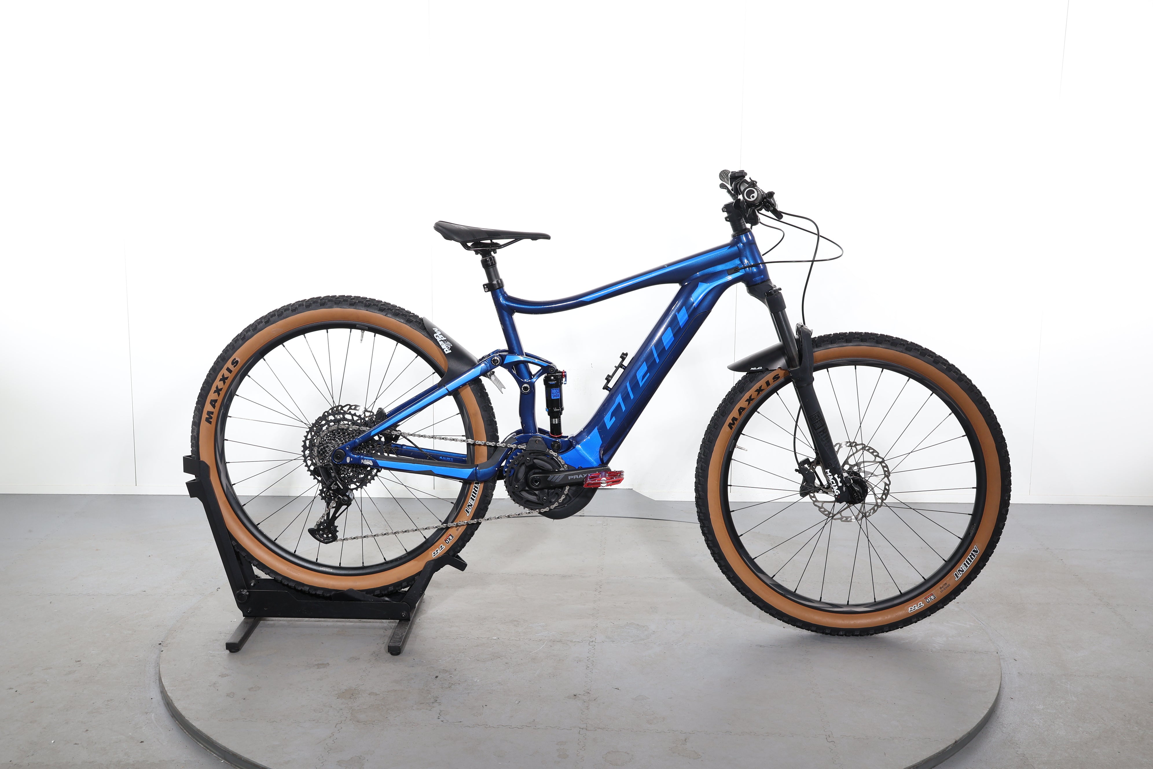2020 Giant E+ 1 PRO Electric Bike ( refurbished | Upway