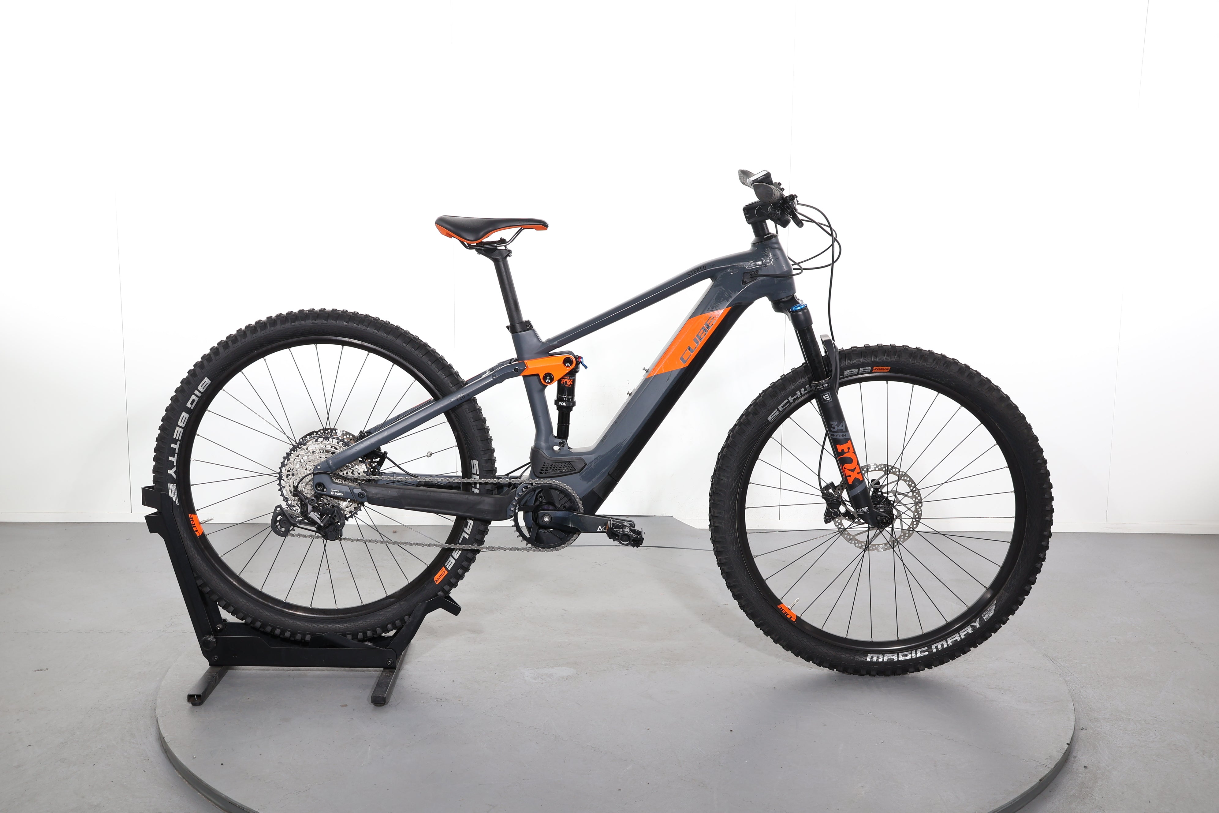 cube stereo hybrid 120 race 500 29 Cube Stereo Hybrid 120 Race 500 29 2020 Electric Bike ( refurbished