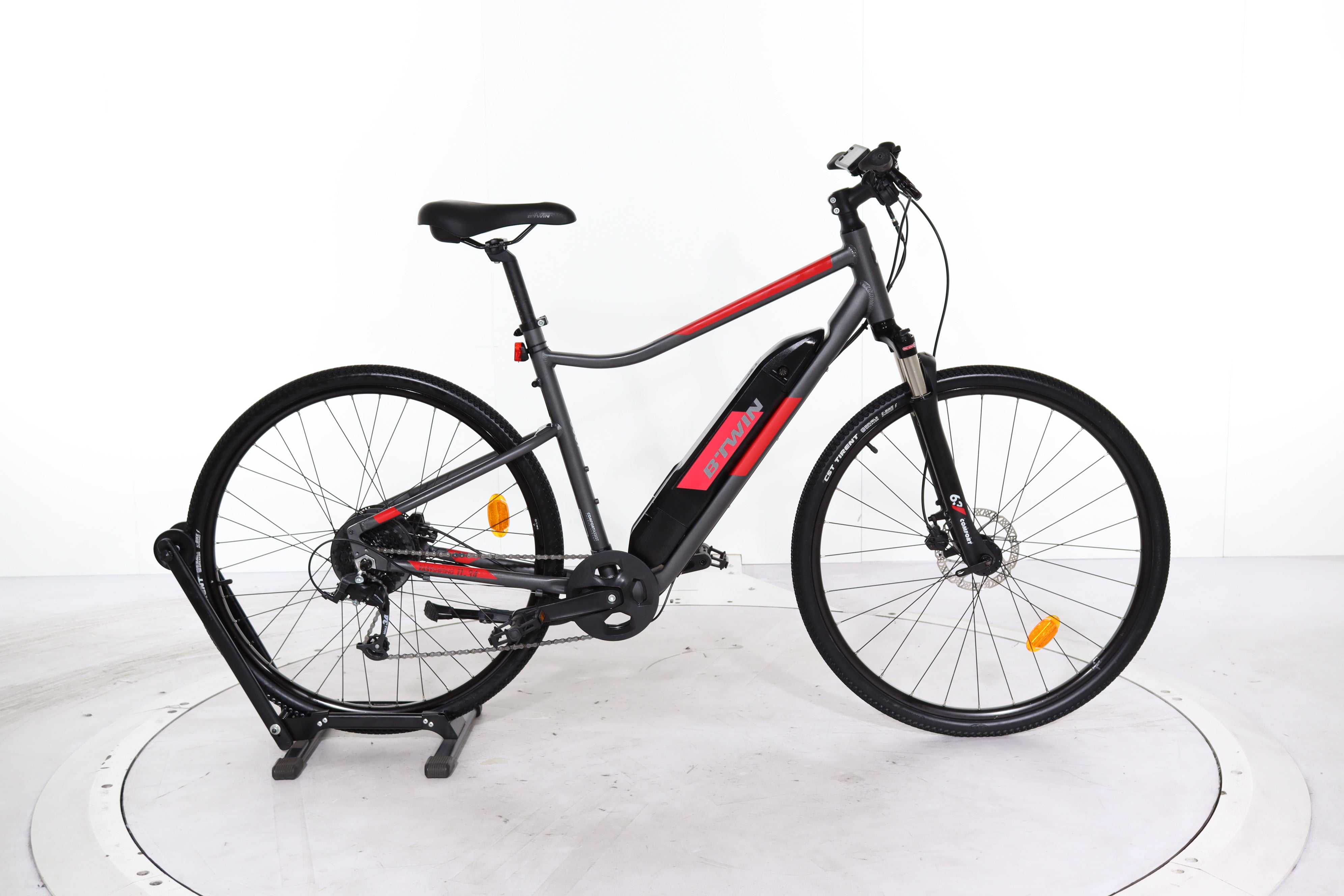 trekkingrad riverside 500 Decathlon Riverside 500E electric bike refurbished