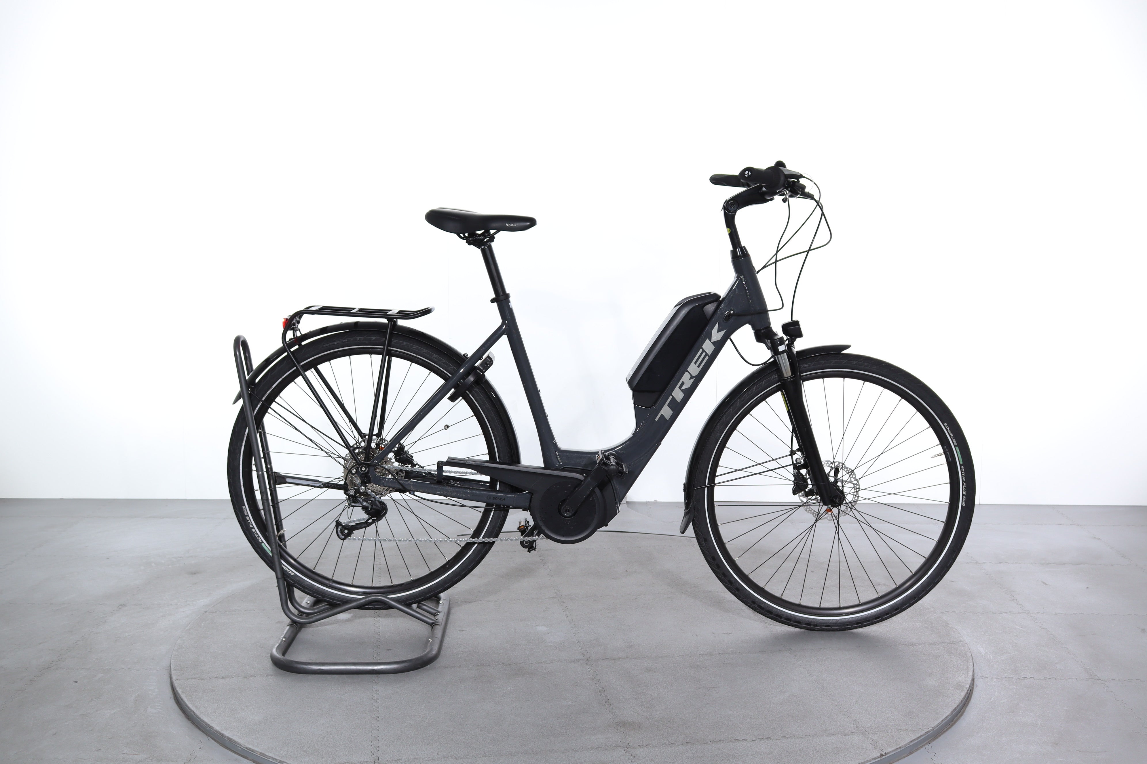 trek damen e bike Trek Verve +1 Lowstep electric bike refurbished